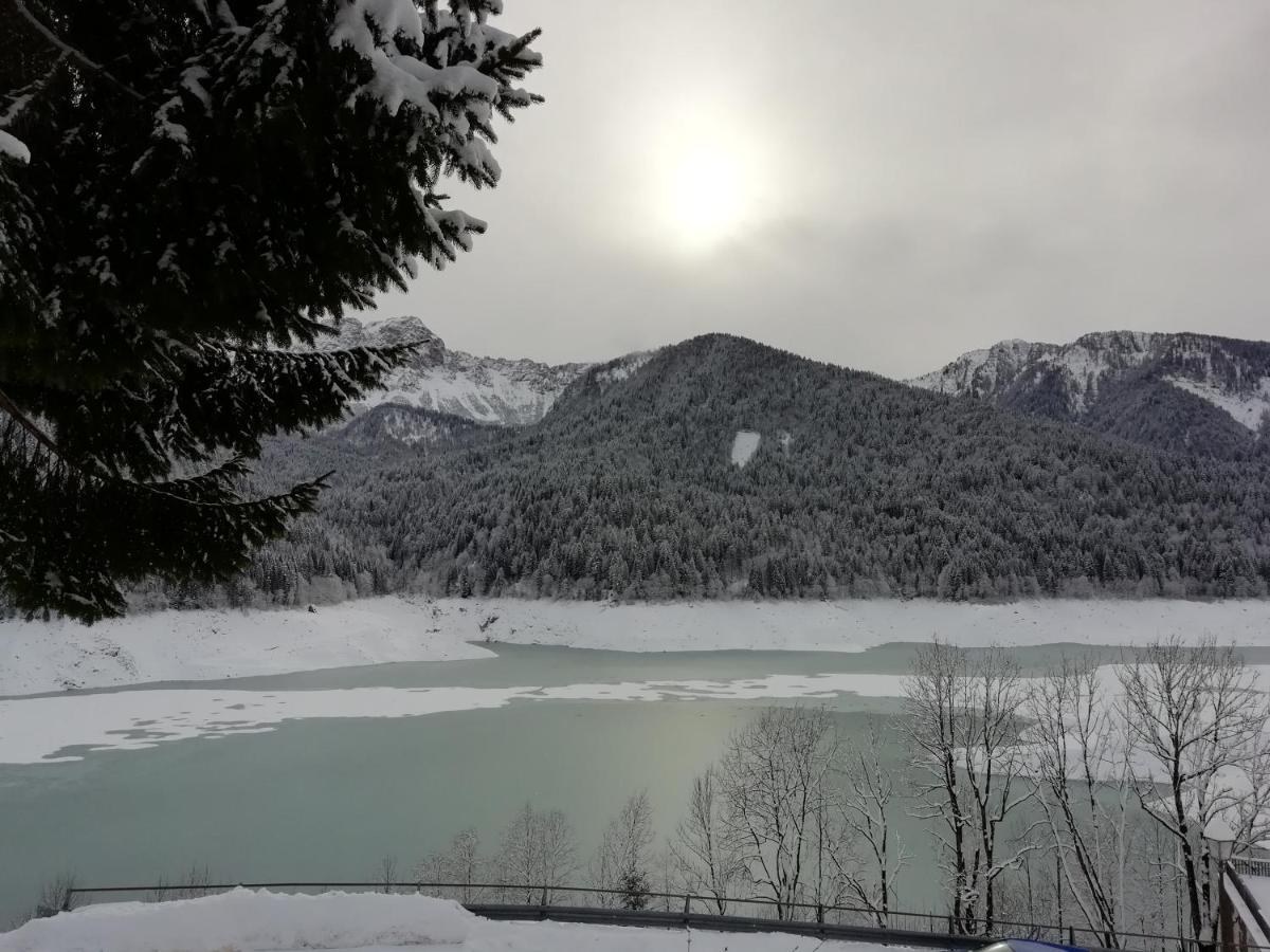 Elison-On The Lake B&B 사우리스 외부 사진